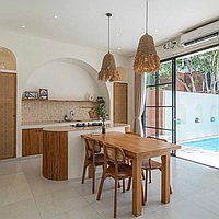Stylish Mediterranean villa in prime Batu Bolong location. Villas in Bali for Sale: Вилла в Чангу, Бали за 233 тыс. USD. Leasehold. Предварительный просмотр фото #6