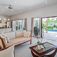 Idyllic Traditional Three-Bedroom Villa with Rice Field Views in Padang Tawang, Canggu. Villas in Bali for Sale: Villa in Canggu, Bali for 395 Thousands USD. Leasehold. Preview photo #3