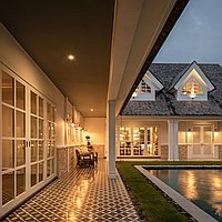 Elegant 5-bedroom villa in Seseh with expansion potential. Villas in Bali for Sale: Вилла в Чангу, Бали за 1183 тыс. USD. Leasehold. Предварительный просмотр фото #1