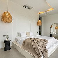 Indulge in luxury two-bedroom villa in Tumbak Bayuh. Villas in Bali for Sale: Вилла в Чангу, Бали за 283 тыс. USD. Leasehold. Предварительный просмотр фото #8