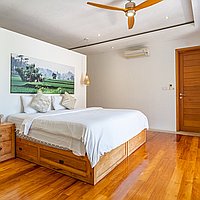 Breathtaking 5-bedroom modern villa only 250 meters from Pererenan beach. Villas in Bali for Sale: Villa in Canggu, Bali for 23.0 Billion IDR. Leasehold. Preview photo #6