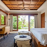 Breathtaking 5-bedroom modern villa only 250 meters from Pererenan beach. Villas in Bali for Sale: Villa in Canggu, Bali for 23.0 Billion IDR. Leasehold. Preview photo #8