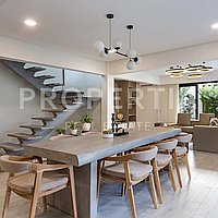 Modern Tropical Family Home In Berawa. Villas in Bali for Sale: Villa in Canggu, Bali for 889 Thousands USD. Freehold. Preview photo #3