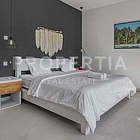 Beautiful Modern Home In The Heart Of Canggu. Villas in Bali for Sale: Вилла в Чангу, Бали за 650 тыс. USD. Leasehold. Предварительный просмотр фото #8