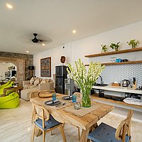 Charming Tumbak Bayuh villa with rooftop rice field views. Villas in Bali for Sale: Villa in Canggu, Bali for 196 Thousands USD. Leasehold. Preview photo #3