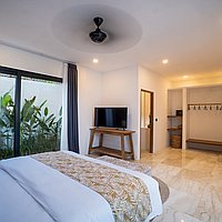 Charming Tumbak Bayuh villa with rooftop rice field views. Villas in Bali for Sale: Villa in Canggu, Bali for 196 Thousands USD. Leasehold. Preview photo #7