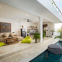 Charming Tumbak Bayuh villa with rooftop rice field views. Villas in Bali for Sale: Villa in Canggu, Bali for 196 Thousands USD. Leasehold. Preview photo #1