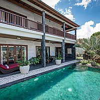 Two-bedroom villa only 350m from Berawa Beach. Villas in Bali for Sale: Villa in Canggu, Bali for 362 Thousands USD. Leasehold. Preview of photo #1