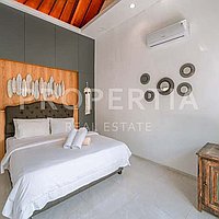 Timeless Living In The Heart Of Berawa. Villas in Bali for Sale: Вилла в Берава (Чангу), Бали за 528 тыс. USD. Freehold. Предварительный просмотр фото #3