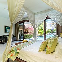 Expansive three bedroom villa in central Berawa for lease. Villas in Bali for Sale: Вилла в Чангу, Бали за 571 тыс. USD. Leasehold. Предварительный просмотр фото #9