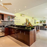 Expansive three bedroom villa in central Berawa for lease. Villas in Bali for Sale: Вилла в Чангу, Бали за 571 тыс. USD. Leasehold. Предварительный просмотр фото #8