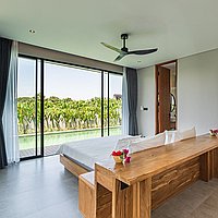 Stunning 4-bedroom villa in Tumbak Bayuh with pandan field views. Villas in Bali for Sale: Villa in Canggu, Bali for 666 Thousands USD. Leasehold. Preview photo #10