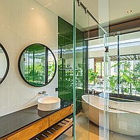 Stunning 4-bedroom villa in Tumbak Bayuh with pandan field views. Villas in Bali for Sale: Villa in Canggu, Bali for 666 Thousands USD. Leasehold. Preview photo #11