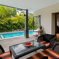 Captivating Two-Bedroom Freehold Villa with Authentic Balinese Architecture in Pererenan’s Thriving Locale. Villas in Bali for Sale: Вилла в Чангу, Бали за 399 тыс. USD. Freehold. Предварительный просмотр фото #2