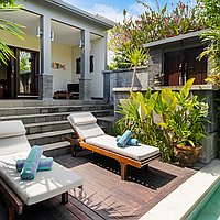 Captivating Two-Bedroom Freehold Villa with Authentic Balinese Architecture in Pererenan’s Thriving Locale. Villas in Bali for Sale: Вилла в Чангу, Бали за 399 тыс. USD. Freehold. Предварительный просмотр фото #12
