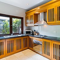 Captivating Two-Bedroom Freehold Villa with Authentic Balinese Architecture in Pererenan’s Thriving Locale. Villas in Bali for Sale: Вилла в Чангу, Бали за 399 тыс. USD. Freehold. Предварительный просмотр фото #4
