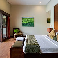 Captivating Two-Bedroom Freehold Villa with Authentic Balinese Architecture in Pererenan’s Thriving Locale. Villas in Bali for Sale: Вилла в Чангу, Бали за 399 тыс. USD. Freehold. Предварительный просмотр фото #6
