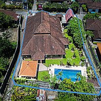 Great Opportunity for Developers or Investors: Freehold Three-Bedroom Balinese Home set on 700sqm of Land. Villas in Bali for Sale: Vila di Canggu, Bali untuk 466 Ribuan USD. Freehold. Pratinjau foto #4