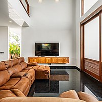 Prime location with stunning design and rental potential in Batu Bolong. Villas in Bali for Sale: Villa in Canggu, Bali for 1227 Thousands USD. Leasehold. Preview photo #5