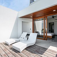 Prime location with stunning design and rental potential in Batu Bolong. Villas in Bali for Sale: Villa in Canggu, Bali for 1227 Thousands USD. Leasehold. Preview photo #13