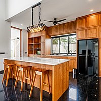 Prime location with stunning design and rental potential in Batu Bolong. Villas in Bali for Sale: Villa in Canggu, Bali for 1227 Thousands USD. Leasehold. Preview photo #8