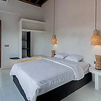 Modern Two-Bedroom Industrial Style Villa with Stunning Rooftop Design in Tumbak Bayuh. Villas in Bali for Sale: Вилла в Чангу, Бали за 117 тыс. USD. Leasehold. Предварительный просмотр фото #6