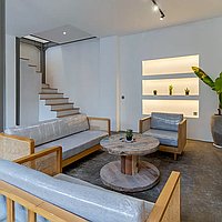 Modern Two-Bedroom Industrial Style Villa with Stunning Rooftop Design in Tumbak Bayuh. Villas in Bali for Sale: Вилла в Чангу, Бали за 117 тыс. USD. Leasehold. Предварительный просмотр фото #1