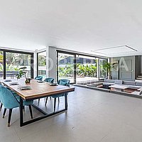 Tranquil Modern Family Home In Pererenan. Villas in Bali for Sale: Вилла в Переренан (Чангу), Бали за 420 тыс. USD. Leasehold. Предварительный просмотр фото #1