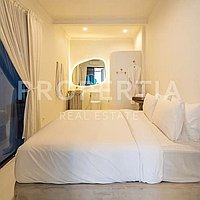 Spacious 4-Bedroom In Prime Berawa. Villas in Bali for Sale: Vila di Berawa (Canggu), Bali untuk 340 Ribuan USD. Leasehold. Pratinjau foto #2