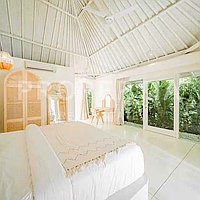 Modern Tropical Oasis In Canggu. Villas in Bali for Sale: Villa in Canggu, Bali for 804 Thousands USD. Leasehold. Preview photo #2
