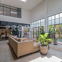 Industrial Inspired Villa In Kayu Tulang. Villas in Bali for Sale: Вилла в Чангу, Бали за 449 тыс. USD. Leasehold. Предварительный просмотр фото #2