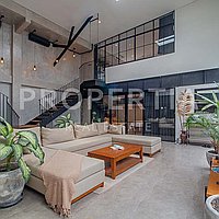 Industrial Inspired Villa In Kayu Tulang. Villas in Bali for Sale: Вилла в Чангу, Бали за 449 тыс. USD. Leasehold. Предварительный просмотр фото #1