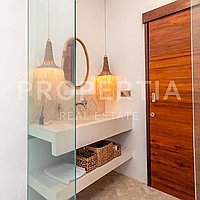Modern Mediterranean Villa In Pererenan. Villas in Bali for Sale: Villa in Canggu, Bali for 189 Thousands USD. Leasehold. Preview photo #3