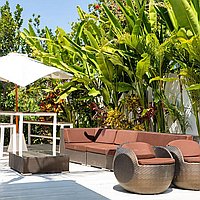 Refined tropical living in a peaceful Berawa location. Villas in Bali for Sale: Vila di Canggu, Bali untuk 466 Ribuan USD. Leasehold. Pratinjau foto #3