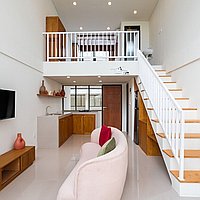 Newly Built One-Bedroom Townhouses with Modern Loft Design in Prime Tumbak Bayuh Location. Villas in Bali for Sale: Вилла в Чангу, Бали за 90 тыс. USD. Leasehold. Предварительный просмотр фото #1