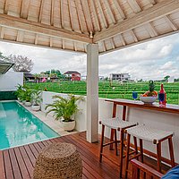 Prime Turnkey Bali Property Investment Opportunity – Berawa. Villas in Bali for Sale: Villa in Canggu, Bali for 2200 Thousands USD. Freehold. Preview photo #2