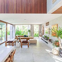 Stunning Industrial Minimalist Villa In Pererenan. Villas in Bali for Sale: Villa in Pererenan (Canggu), Bali for 19.7 Billion VND. Leasehold. Preview of photo #1