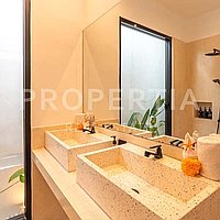 Stunning Modern Villa In Pererenan. Villas in Bali for Sale: Вилла в Чангу, Бали за 186 тыс. USD. Leasehold. Предварительный просмотр фото #10