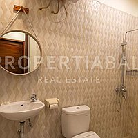 Modern Townhouse In The The Heart Of Canggu. Villas in Bali for Sale: Vila di Canggu, Bali untuk 297 Ribuan USD. Freehold. Pratinjau foto #5