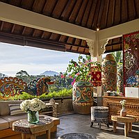 Luxurious Six Bedroom Villa with Enchanting Jungle Views in Gianyar. Villas in Bali for Sale: Вилла в Гианьяр, Бали за 1068 тыс. USD. Freehold. Предварительный просмотр фото #3