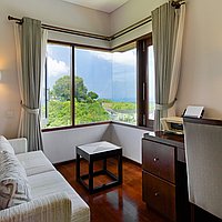 Impeccably presented Four-Bedrooms Freehold Villa with Ocean Vistas in Jimbaran. Villas in Bali for Sale: Villa in Jimbaran, Bali for 751 Thousands USD. Freehold. Preview photo #9