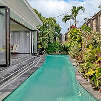 High-Quality Freehold Five-Bedroom Villa, Near Kedonganan Beach. Villas in Bali for Sale: Vila di Jimbaran, Bali untuk 324 Ribuan USD. Freehold. Pratinjau foto #9