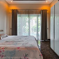 High-Quality Freehold Five-Bedroom Villa, Near Kedonganan Beach. Villas in Bali for Sale: Vila di Jimbaran, Bali untuk 324 Ribuan USD. Freehold. Pratinjau foto #12