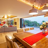 Bali's most luxurious five bedroom villa near Jimbaran. Villas in Bali for Sale: Вилла в Джимбаран, Бали за 4294 тыс. USD. Freehold. Предварительный просмотр фото #4