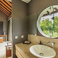Perfect blend of tropical living and investment potential in Goa Gong. Villas in Bali for Sale: Villa in Jimbaran, Bali for 1135 Thousands USD. Freehold. Preview photo #9