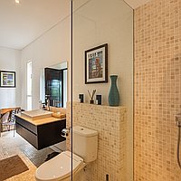 Perfect blend of tropical living and investment potential in Goa Gong. Villas in Bali for Sale: Villa in Jimbaran, Bali for 1135 Thousands USD. Freehold. Preview photo #12