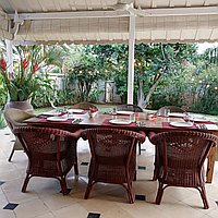 Traditional elegance 4-bedroom family home in Kerobokan. Villas in Bali for Sale: Вилла в Керобокан, Бали за 721 тыс. USD. Leasehold. Предварительный просмотр фото #3