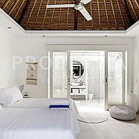 Beautiful Tropical Family Villa In Kerobokan. Villas in Bali for Sale: Villa in Kerobokan, Bali for 566 Thousands USD. Leasehold. Preview photo #11