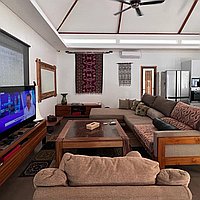 Modern Classic Three-Bedroom Villa in a Strategic Location of Kerobokan with Long Lease. Villas in Bali for Sale: Вилла в Керобокан, Бали за 295 тыс. USD. Leasehold. Предварительный просмотр фото #6