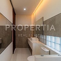 Stunning Modern Villa In Kerobokan. Villas in Bali for Sale: Villa in Kerobokan, Bali for 362 Thousands USD. Leasehold. Preview photo #10